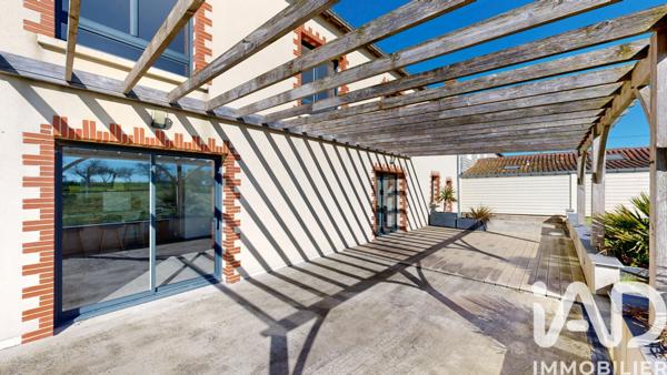 Maison à vendre 6 pièces 171 m² Beaupréau-en-Mauges