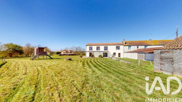 Maison à vendre 6 pièces 171 m² Beaupréau-en-Mauges