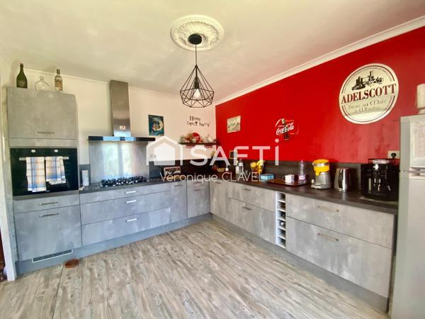 Villa de 170m2 dont un gîte de 40m2 et piscine  sur un terrain de 1860m2