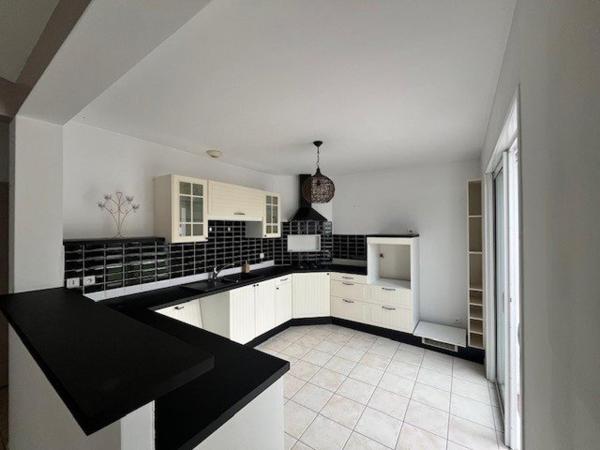 Maison à LE FENOUILLER, 85800 - 4 pièces 103m²