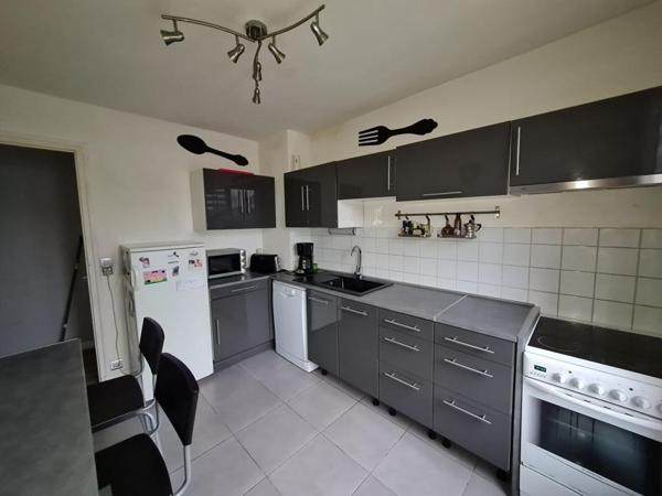 Maison 5 pièces 3 chambres 99.01 m²