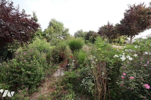 MAISON SEMI MITOYENNE 3 CHAMBRES A RENOVER