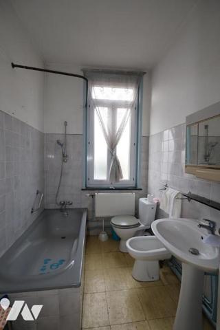 MAISON SEMI MITOYENNE 3 CHAMBRES A RENOVER