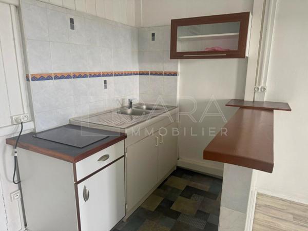 Location Appartement 4 Pièce(s) CAYENNE (97300) 871 €