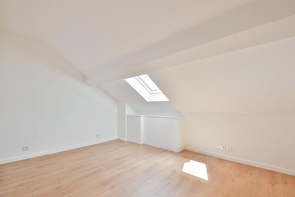 Malakoff  Duplex 3 pièces 56.13 m2 carrez 73.28 m2 au sol