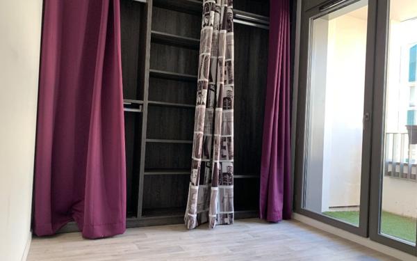 Appartement à louer    3 pièces • 57 m2 Massy