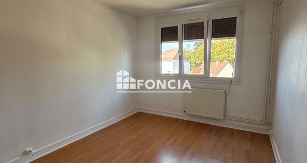 Location Appartement 4 pièces 78.31 m² - Villeneuve-saint-germain 02200