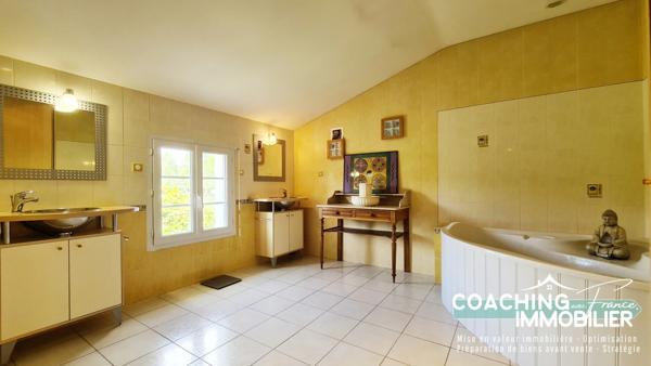 Maison à vendre 4 chambres MAGNE (79)