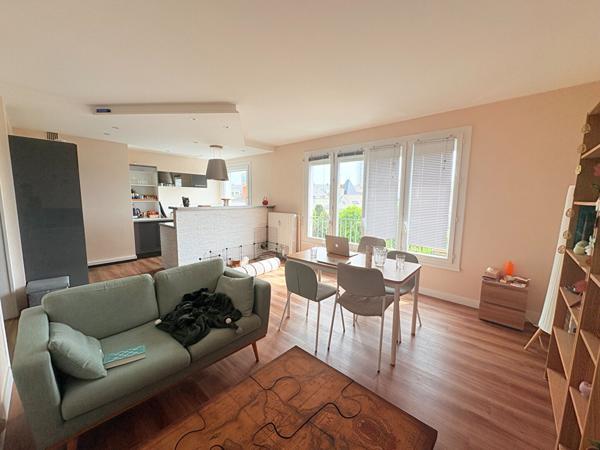 Appartement Angers quartier Jeanne d'Arc avec locataires en place, rentabilité assuré !