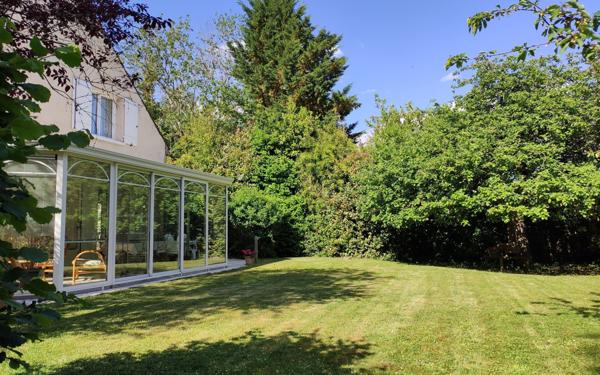 Maison à vendre    6 pièces •  Triel-sur-Seine