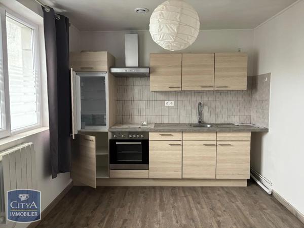 Appartement à louer 3 pièces 57.68m² Jeumont (59460)