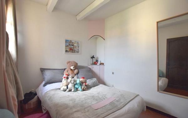 Maison à vendre    6 pièces •  Castelnau-le-Lez