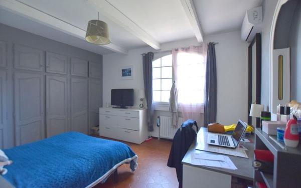 Maison à vendre    6 pièces •  Castelnau-le-Lez