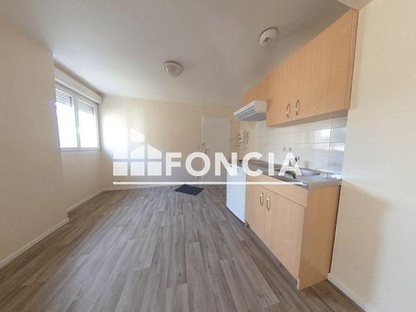 Location Studio 24.43 m² - 33 RUE CHARLES SADOUL Nancy 54000