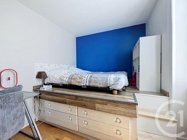 Immeuble à vendre  236 m 2   PERIGUEUX  - 24