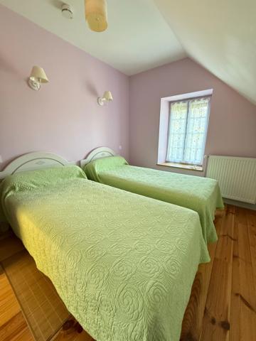 Très belle demeure de 392m² du 17ème siècle, 7 chambres, terrain de 1163m² 548 000 €