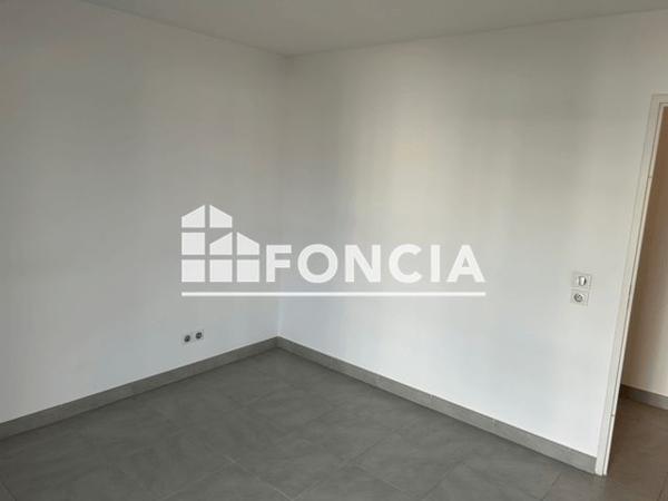 Location Appartement 3 pièces 69.05 m² - 2 RUE LOUISE MICHEL Le Cres 34920