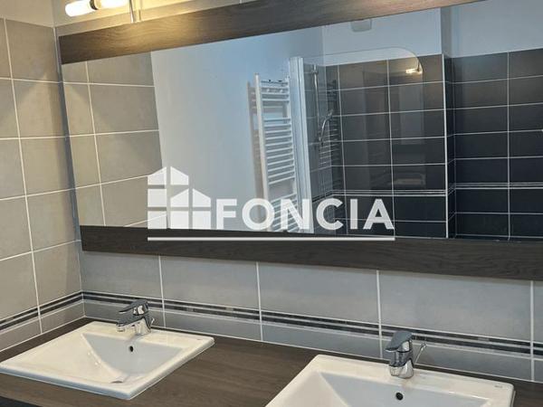 Location Appartement 3 pièces 69.05 m² - 2 RUE LOUISE MICHEL Le Cres 34920