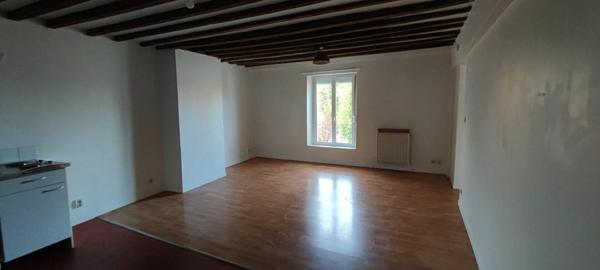 Appartement à louer    2 pièces •  Rouvres