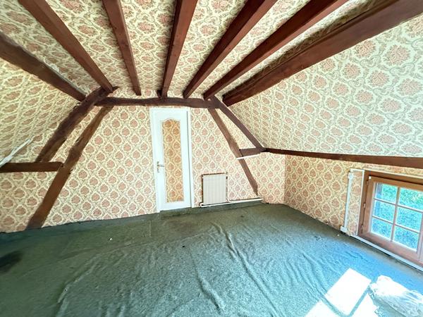 Maison à vendre à Noailles 6 pièces- 4 chambres, 94 m² jardin