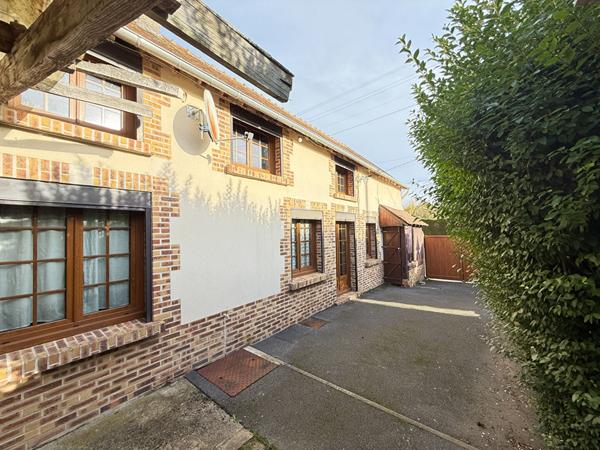 Maison à vendre à Noailles 6 pièces- 4 chambres, 94 m² jardin