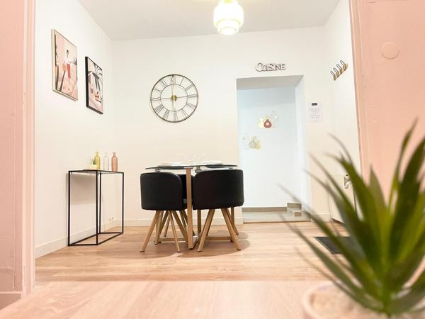 Poitiers (86000) IMMEUBLE 101 M2 3 LOGEMENTS ET COUR PROCHE CENTRE-VILLE ET GARE