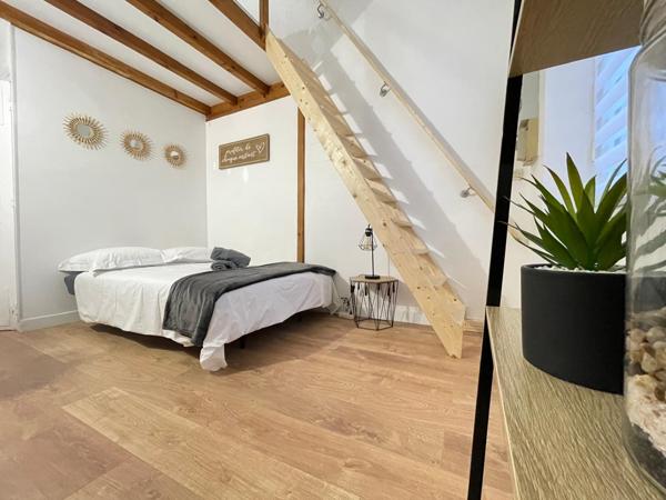 Poitiers (86000) IMMEUBLE 101 M2 3 LOGEMENTS ET COUR PROCHE CENTRE-VILLE ET GARE