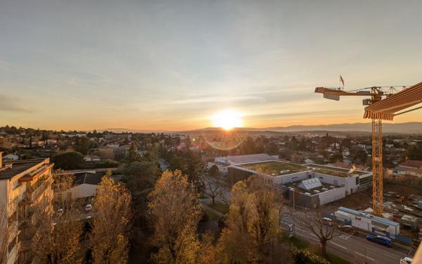 Appartement à vendre    4 pièces • 82,05 m2 Sainte-Foy-lès-Lyon