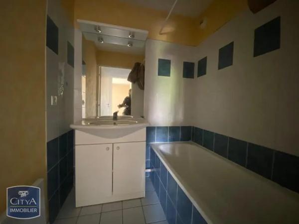 Appartement à louer 3 pièces 64.83m²