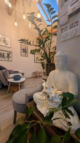 Appartement en rez de jardin avec cour privative