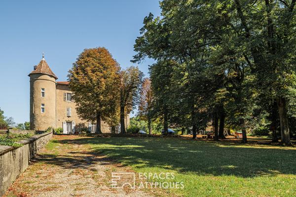 Appartement de charme dans un château datant du Haut-Moyen-Age