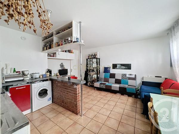 Appartement F2 à vendre  2 pièces - 50,03 m2 NOISY LE GRAND - 93