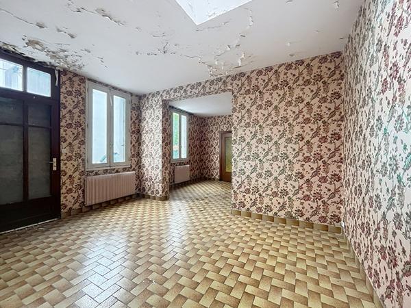 Gros potentiel recherché : Maison 75m2 à rénover, quartier Chantenay (Nantes)