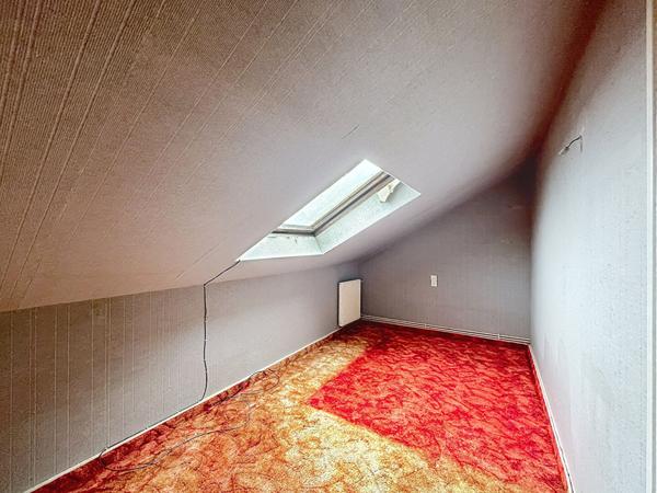 Gros potentiel recherché : Maison 75m2 à rénover, quartier Chantenay (Nantes)