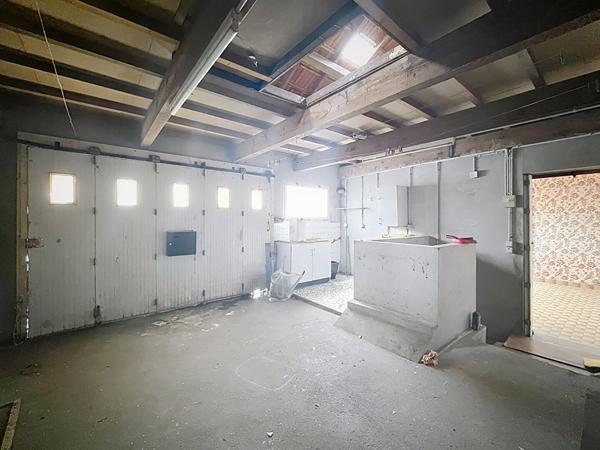 Gros potentiel recherché : Maison 75m2 à rénover, quartier Chantenay (Nantes)