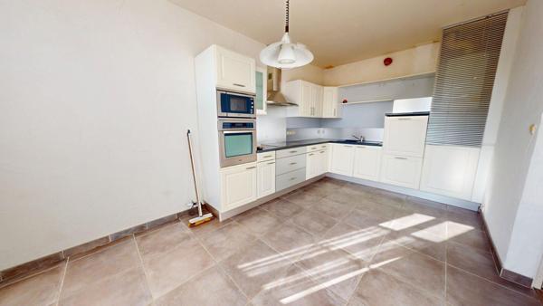 Maison 3 pièces à vendre à Royan, proche commodités et mer