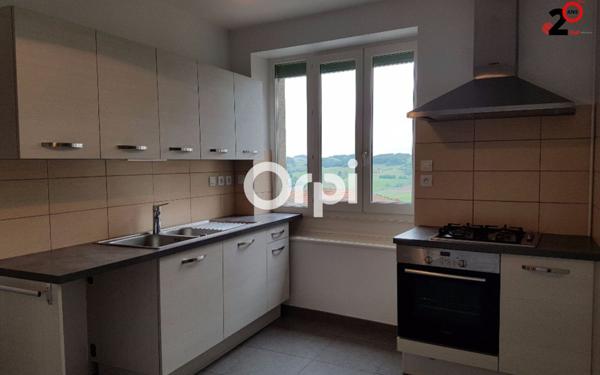 Appartement à louer    3 pièces •  Saint-Martin-en-Haut