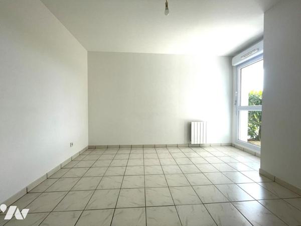 A VENDRE - SAINT-HERBLAIN - La Solvardiere - En RDC - Au calme - Appartement T2 d'env 44.98m² .