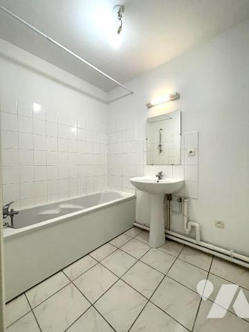 A VENDRE - SAINT-HERBLAIN - La Solvardiere - En RDC - Au calme - Appartement T2 d'env 44.98m² .