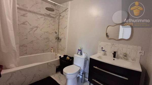 Vente                                                      Maison
                        
                     4 pièces                      92 m2                     à Beaugency