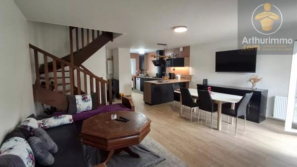 Vente                                                      Maison
                        
                     4 pièces                      92 m2                     à Beaugency