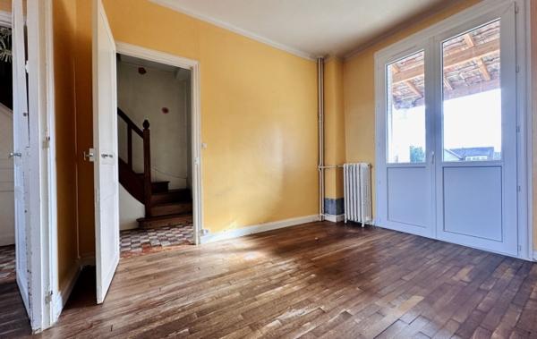 Vente Maison de ville Mitoyenne à rafraîchir Boussac   