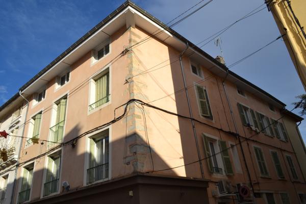 Bourgoin-Jallieu (38300) COUP DE COEUR EN HYPER-CENTRE