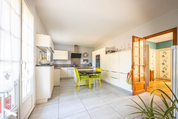 Maison à vendre 288 640 € Mauzé-sur-le-Mignon 5 p 135 m² DPE B