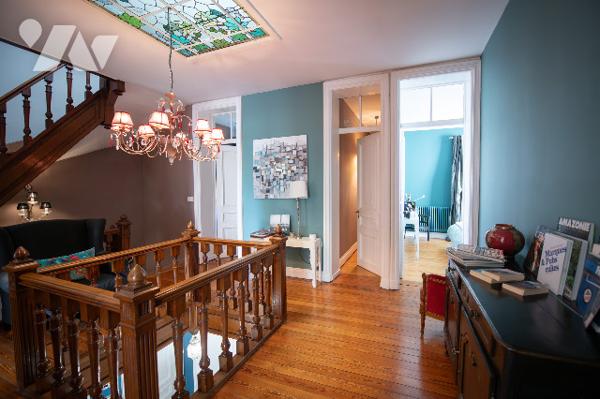 centre ville Remiremont, magnifique maison bourgeoise de 1904 , terrain attenant aménagé de 462 m²