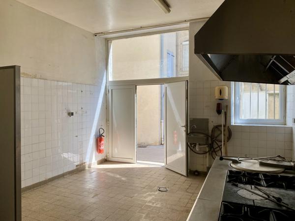 Tournon-sur-Rhône (07300) Logement aménageable - Tournon sur Rhône