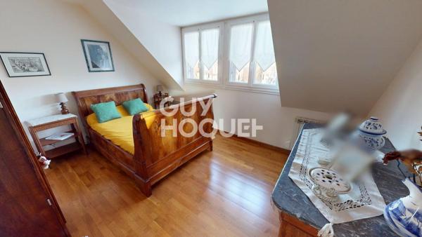 MAISON À VENDRE DE 6 PIÈCES DE 155,00 M²