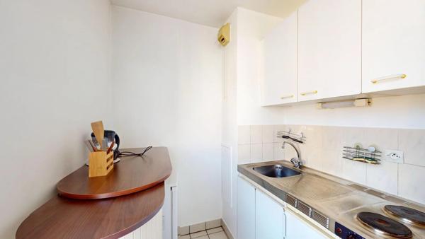 Location                                                      Appartement
                        
                     1 pièces                      26 m2                     à Mainvilliers