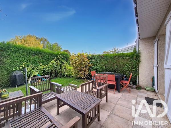 Maison à vendre 6 pièces 118 m² Le Mesnil-Saint-Denis