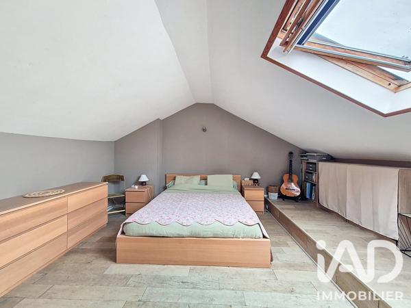 Maison à vendre 6 pièces 118 m² Le Mesnil-Saint-Denis